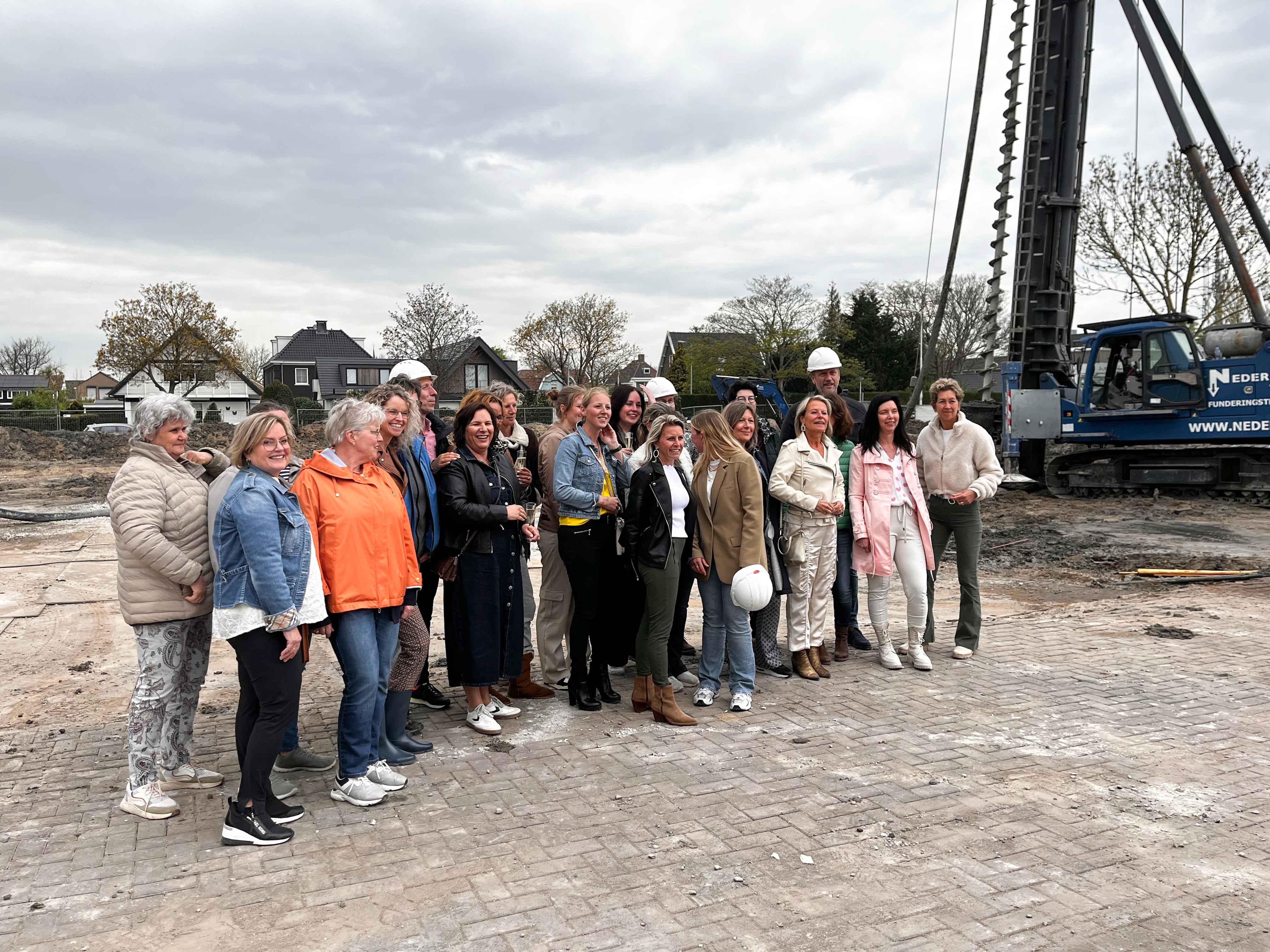 4543 eerste paal