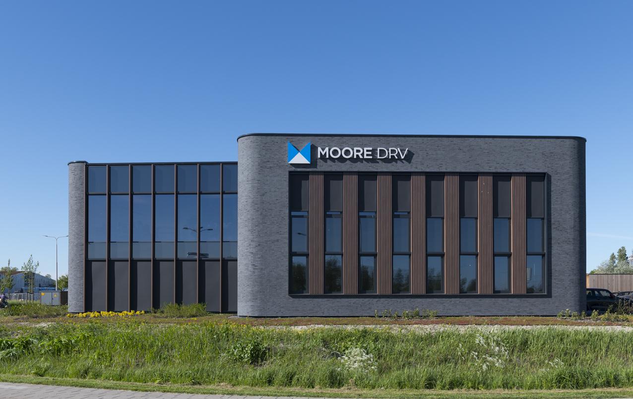 Moore DRV-4