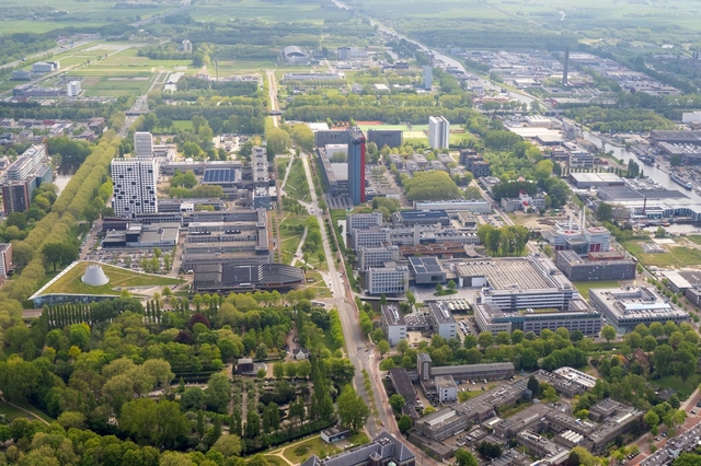 Tu Delft, Stieltjesweg - AerialLive_low res